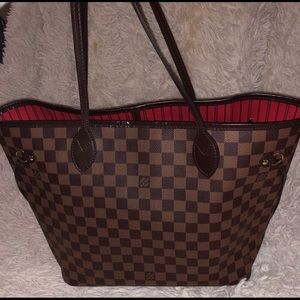 Louis Vuitton Neverfull MM